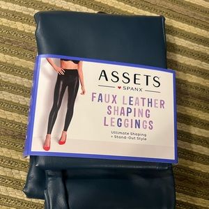Assets by Spanx - Faux Leather shaping leggings 1X